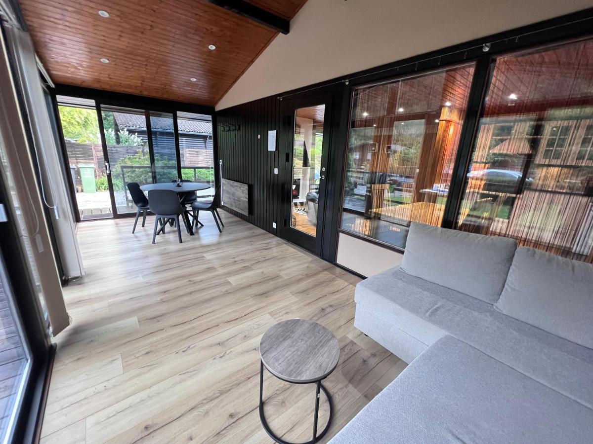 Spacieux Chalet A Эвей Экстерьер фото